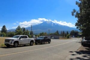 Mt shasta backdrop